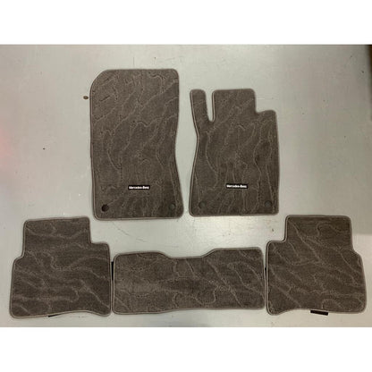 Premium Customized Design 550 Car Mats / Carpet / Floor Mat / Carmat